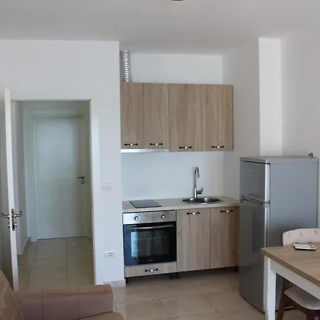 Blue & Apartment Shëngjin