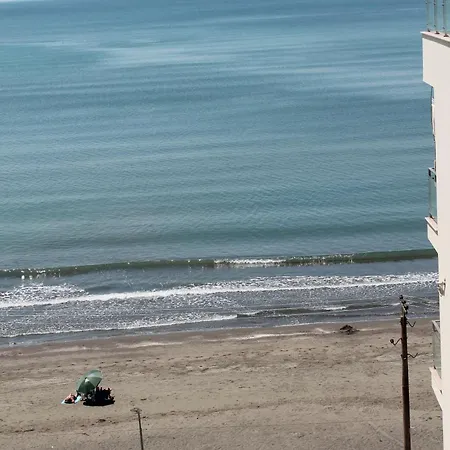 Blue & Шенджин